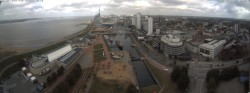 Archiv Foto Webcam Bremerhaven: Alter und Neuer Hafen 09:00
