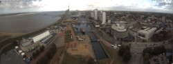 Archiv Foto Webcam Bremerhaven: Alter und Neuer Hafen 09:00