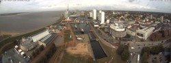 Archived image Webcam Bremerhaven: Old and New Harbour 11:00