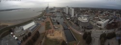 Archived image Webcam Bremerhaven: Old and New Harbour 17:00