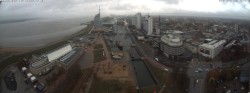 Archiv Foto Webcam Bremerhaven: Alter und Neuer Hafen 07:00