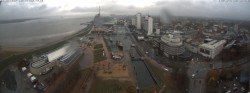 Archiv Foto Webcam Bremerhaven: Alter und Neuer Hafen 09:00
