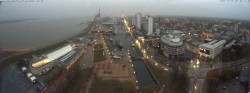 Archived image Webcam Bremerhaven: Old and New Harbour 06:00