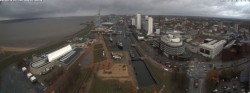 Archived image Webcam Bremerhaven: Old and New Harbour 09:00