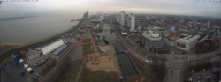 Archiv Foto Webcam Bremerhaven: Alter und Neuer Hafen 11:00