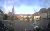 Archiv Foto Webcam Waltherplatz Bozen 06:00