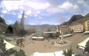 Archiv Foto Webcam Waltherplatz Bozen 13:00