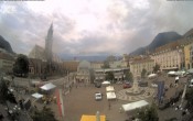 Archiv Foto Webcam Waltherplatz Bozen 11:00