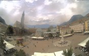 Archiv Foto Webcam Waltherplatz Bozen 11:00