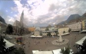 Archiv Foto Webcam Waltherplatz Bozen 09:00