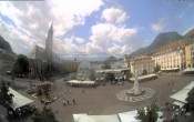 Archiv Foto Webcam Waltherplatz Bozen 11:00