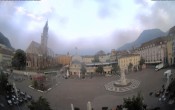 Archiv Foto Webcam Waltherplatz Bozen 05:00