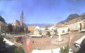 Archiv Foto Webcam Waltherplatz Bozen 09:00