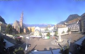 Archiv Foto Webcam Waltherplatz Bozen 07:00