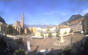 Archiv Foto Webcam Waltherplatz Bozen 07:00
