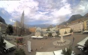 Archiv Foto Webcam Waltherplatz Bozen 09:00