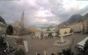 Archiv Foto Webcam Waltherplatz Bozen 07:00