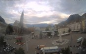 Archiv Foto Webcam Waltherplatz Bozen 05:00