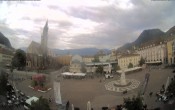 Archiv Foto Webcam Waltherplatz Bozen 07:00