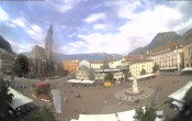 Archiv Foto Webcam Waltherplatz Bozen 09:00