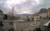 Archiv Foto Webcam Waltherplatz Bozen 07:00