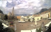 Archiv Foto Webcam Waltherplatz Bozen 09:00