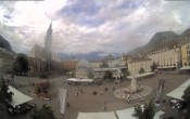 Archiv Foto Webcam Waltherplatz Bozen 11:00