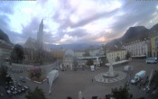 Archiv Foto Webcam Waltherplatz Bozen 05:00