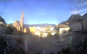 Archiv Foto Webcam Waltherplatz Bozen 06:00