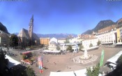Archiv Foto Webcam Waltherplatz Bozen 09:00