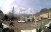 Archiv Foto Webcam Waltherplatz Bozen 11:00