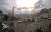 Archiv Foto Webcam Waltherplatz Bozen 17:00