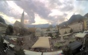 Archived image Bozen: Waltherplatz Webcam 12:00