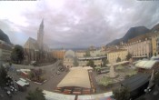 Archiv Foto Webcam Waltherplatz Bozen 08:00