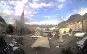 Archiv Foto Webcam Waltherplatz Bozen 08:00