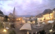 Archived image Bozen: Waltherplatz Webcam 05:00