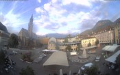 Archiv Foto Webcam Waltherplatz Bozen 07:00