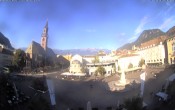 Archiv Foto Webcam Waltherplatz Bozen 08:00