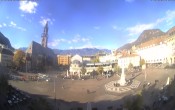 Archiv Foto Webcam Waltherplatz Bozen 09:00