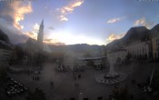 Archived image Bozen: Waltherplatz Webcam 15:00