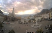 Archiv Foto Webcam Waltherplatz Bozen 23:00