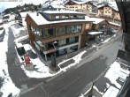 Archived image Webcam Outlet Freudenhaus in Obertauern 11:00