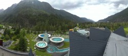 Archived image Webcam Längenfeld: View Aqua Dome 15:00