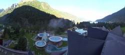 Archived image Webcam Längenfeld: View Aqua Dome 08:00