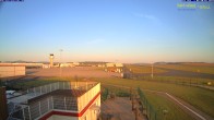 Archived image Webcam Airfield Kassel 05:00
