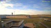 Archived image Webcam Airfield Kassel 13:00