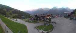 Archiv Foto Webcam Klausberg - Blick auf Kristallalm im Ahrntal (Südtirol) 05:00