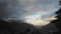 Archiv Foto Webcam Termen: Blick Richtung Süden ins Rhonetal 05:00