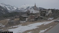 Archiv Foto Webcam Dorfansicht Ernen mit Kirche 07:00