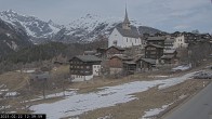 Archiv Foto Webcam Dorfansicht Ernen mit Kirche 11:00